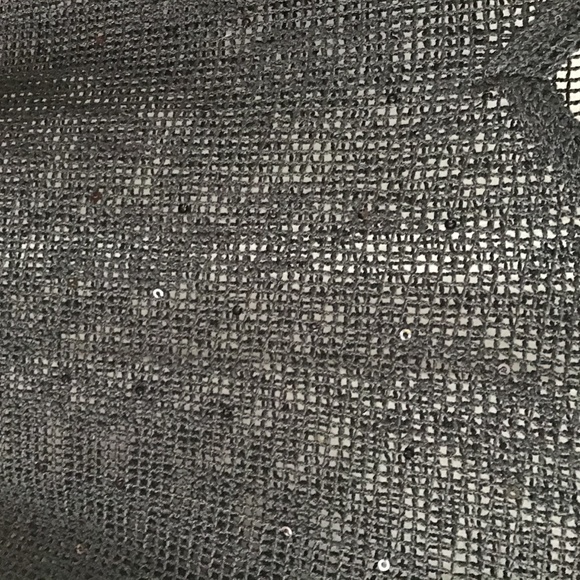 Beach cover up - Picture 2 of 3